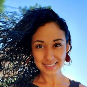 Meet your Posher, Lili